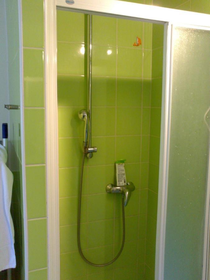 Rainbow Rooms Ljubljana Eksteriør billede